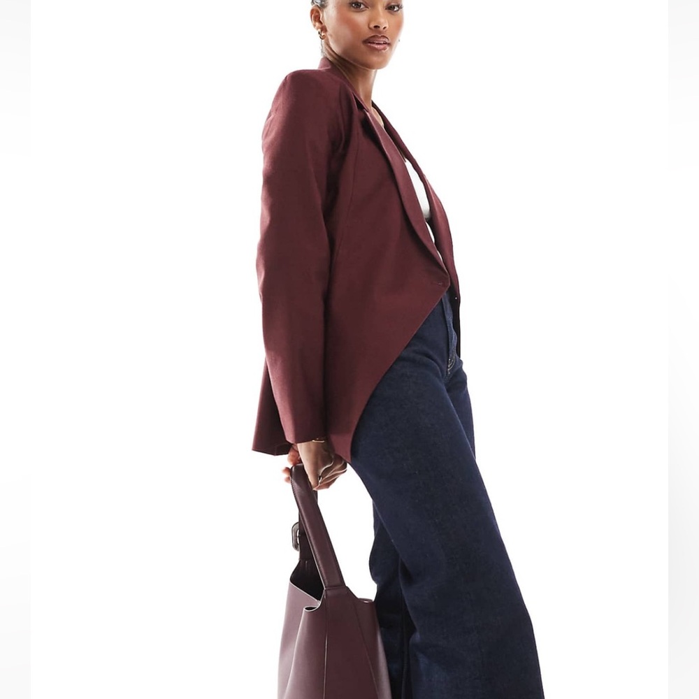 ASOS DESIGN - burgundy maroon wrap front single button cinched waist blazer - Picture 3 of 7
